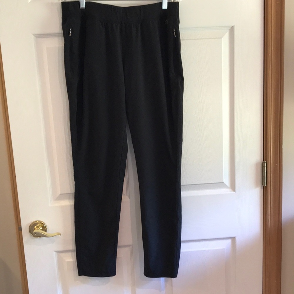 Calia by Carrie Underwood black weekend pants